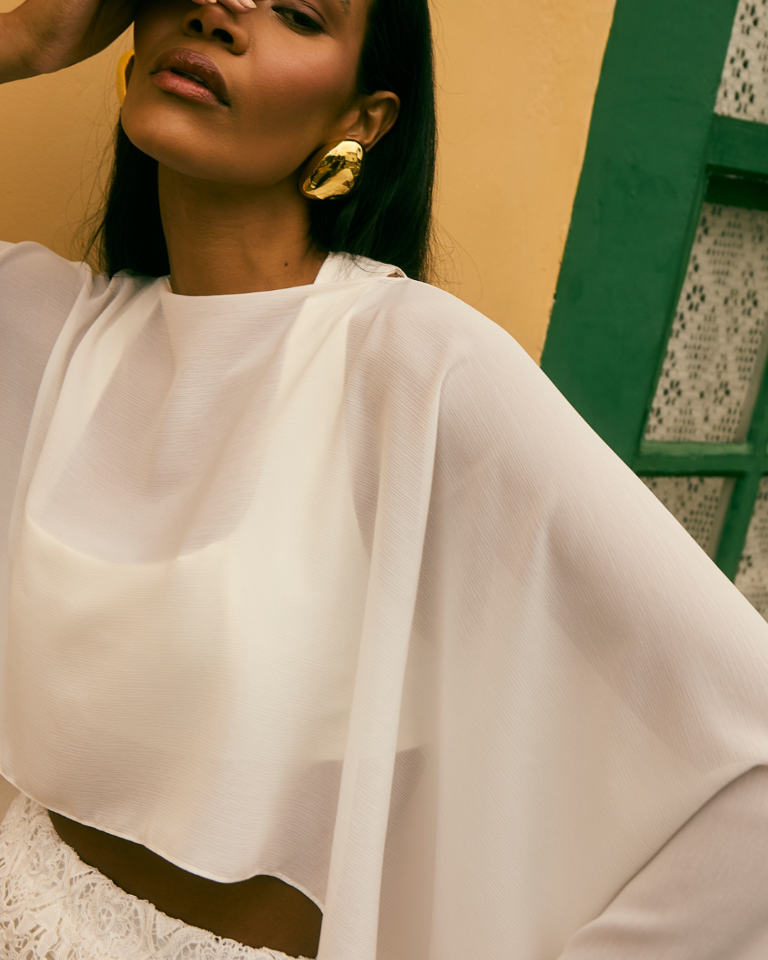 Blusa Capa Manga Chiffon