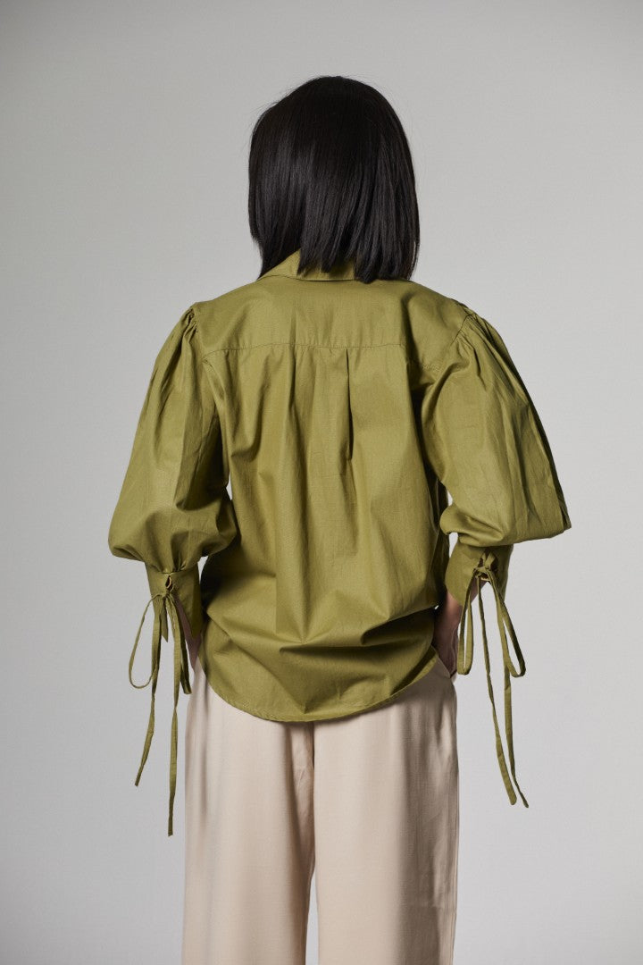 Camisa Manga Bufante Flora Verde Oliva