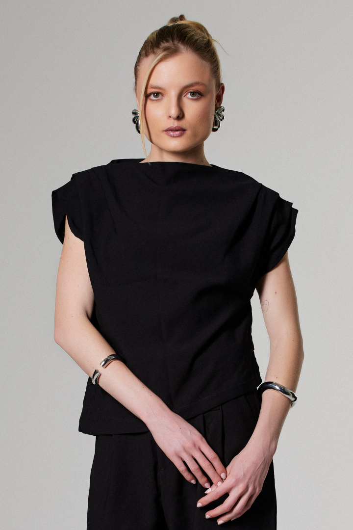 Blusa Alfaiataria Solo Preta