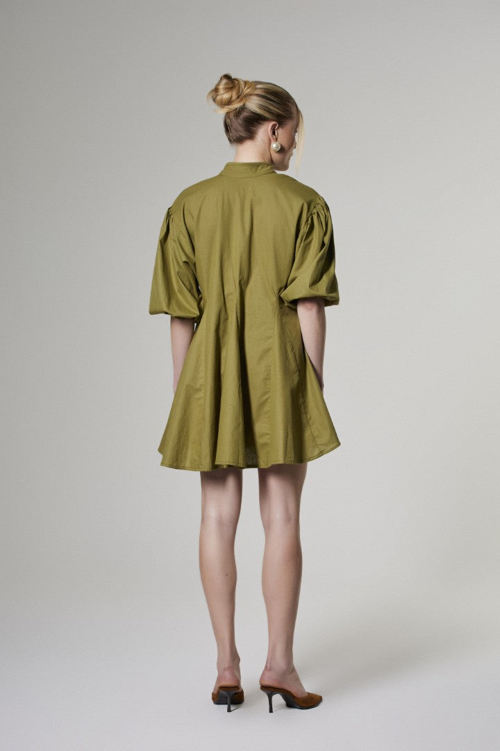 Vestido Nesgas Curto Brisa Verde Oliva