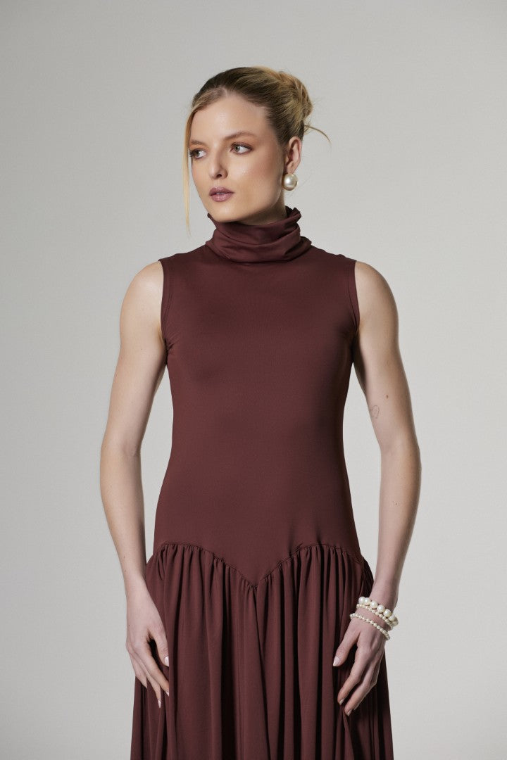 Vestido Longo Gola Malha Luz Marrom